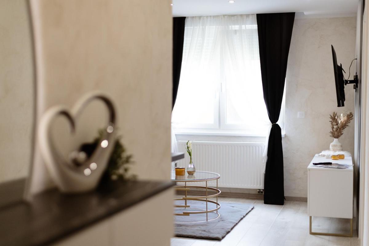 Apartman Stari Toranj III Vukovar Exterior photo